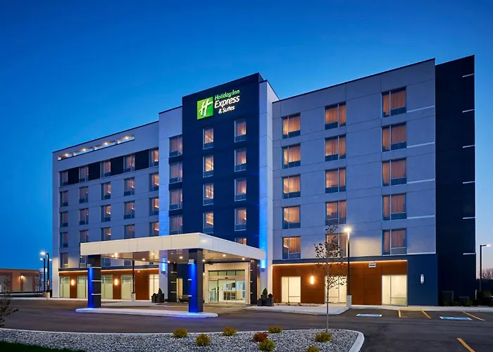 Holiday Inn Express & Suites Windsor East - Lakeshore By Ihg